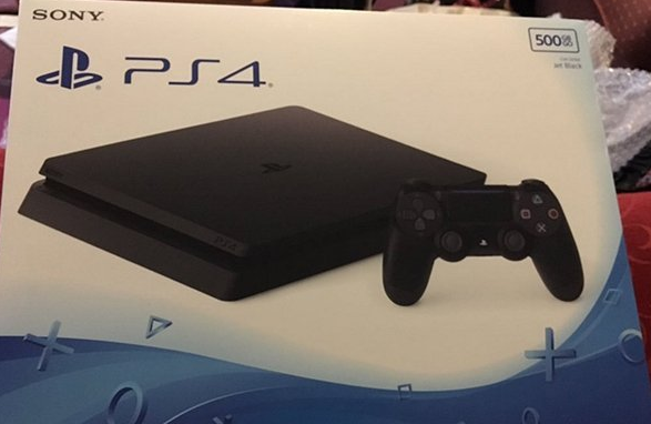 PS4 Slim上手评测 虽小巧便捷但仍不支持4K