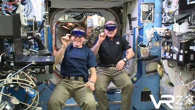 NASA新应用：利用VR训练宇航员在火星上的操作2.jpg