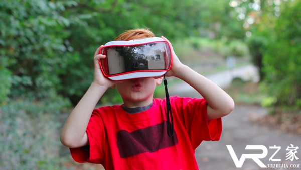 到底该不该让家里的小孩玩VR.png