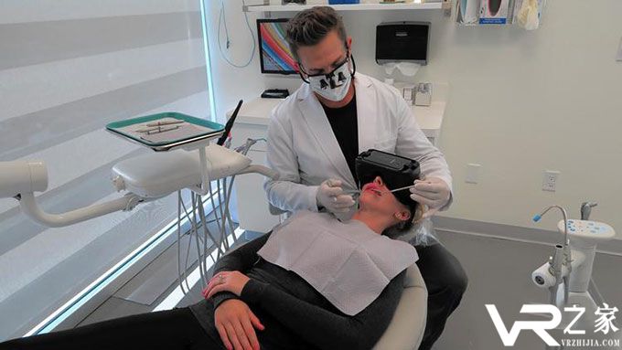 牙科大夫的VR小助手带上它拔牙也不再感到可怕.jpg