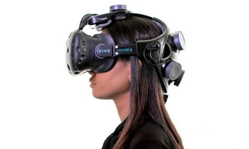 用意念控制输入，Neurable为Vive打造VR脑机接口.jpg
