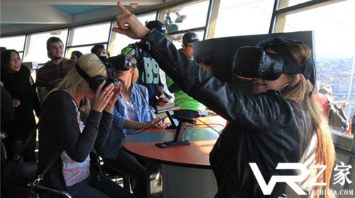 西雅图太空针塔推出VR吧 为游客提供VR体验