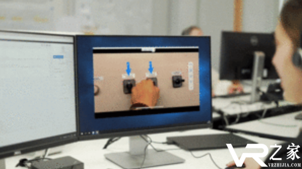 Team Viewer通过AR为远程客户提供协助.png