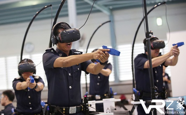 美国克利夫兰地区警方引入VR训练，评估警官压力下的决策行为.png