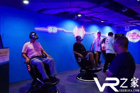 VR互动体验游戏馆.jpg