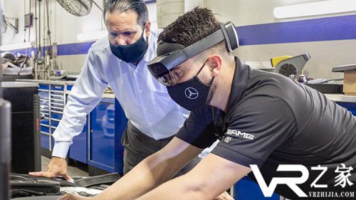 奔驰与微软合作，用HoloLens MR技术升级汽车维修、技术服务