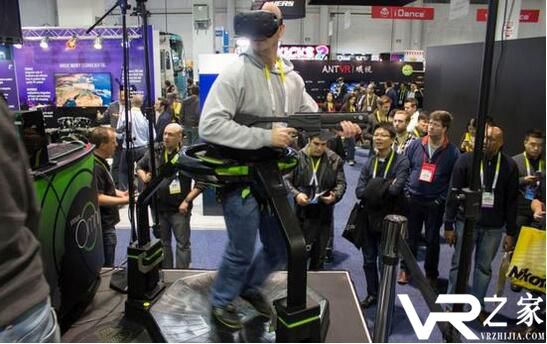 VR跑步机震撼来袭 视觉与身体运动完美交互的设备