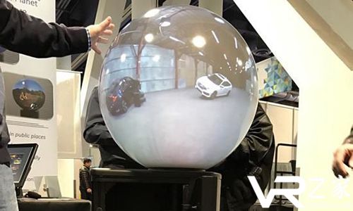 2017CES英国厂商爆料炫酷VR播放设备.jpg