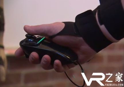 英国朴茨茅斯大学研究室打造VR全身追踪服，已售出1500件.png