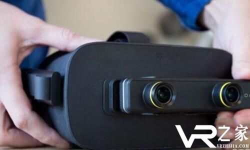 迷你版立体声深度测绘摄像机ZED Mini12月18日开始发货 能把VR头显变成AR头显.jpg