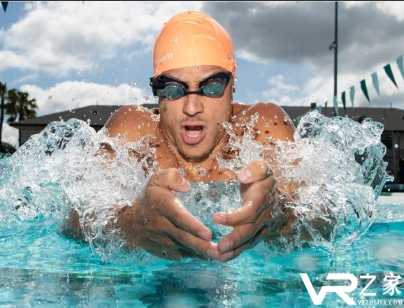 Form为游泳运动员推出AR眼镜