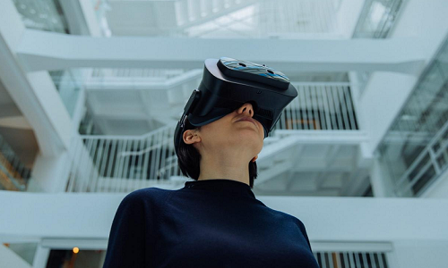 芬兰VR头显厂商Varjo宣布旗下企业级头显均已支持OpenXR1.0标准