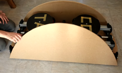 MarkDufour设计可折叠的VR跑步机原型